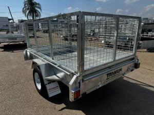 7x5 Single Axle Box Trailer Rear View